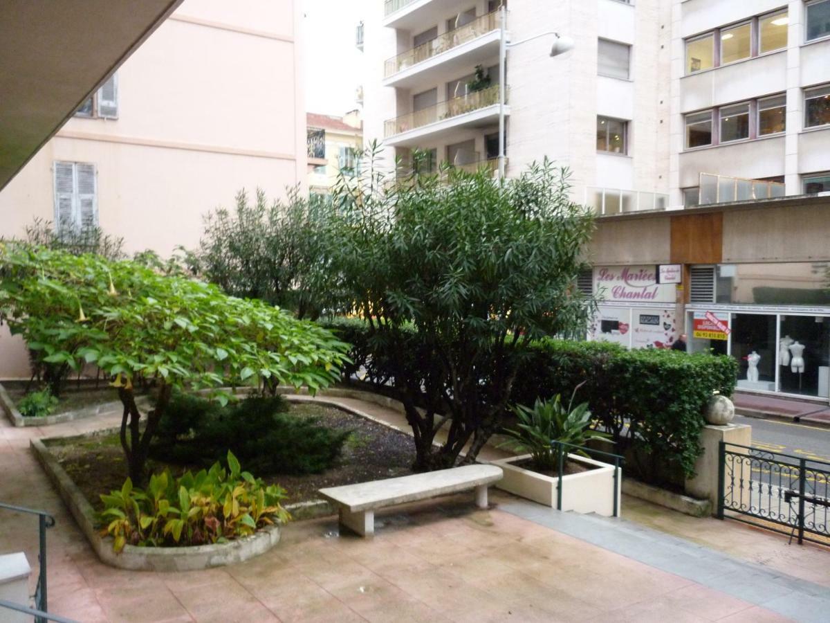 Apartment Alberti *